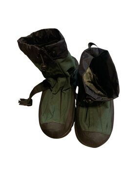 Neos Voyager Style VNN2 Size XL Unisex Overshoe‎ Green & Black Waterproof
